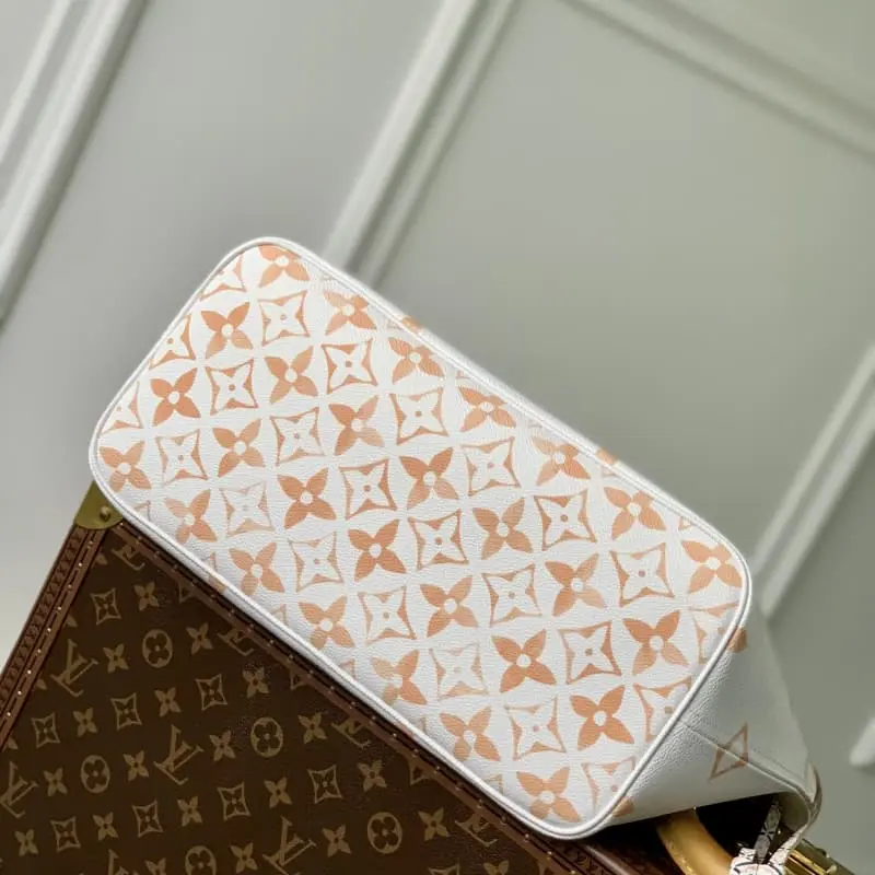 M22978 Apricot 31x28x14cm High Quality Bags - Image 4