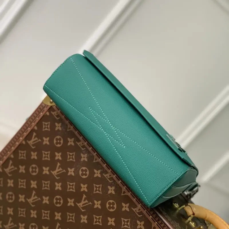 M22505 Green 28x24x10cm High Quality Bags - Image 4