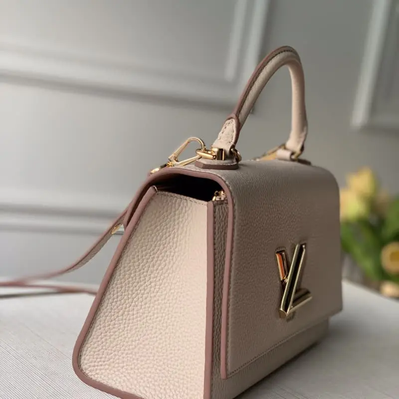 M57214 17x25x11cm High Quality Bags - Image 3