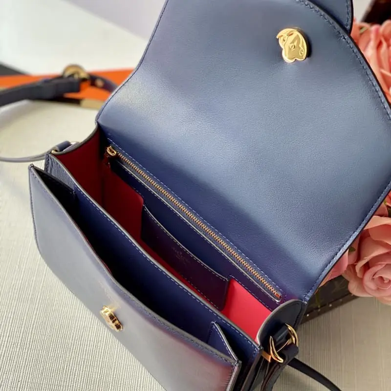 M55952 23x15x8cm High Quality Bags - Image 3