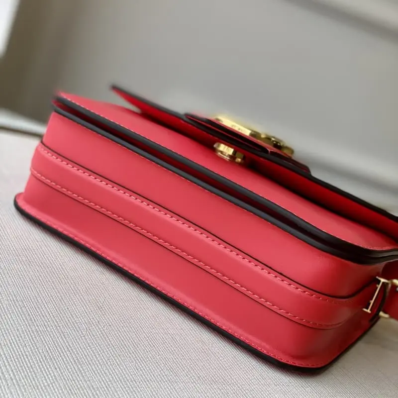 M55949 23x15x8cm High Quality Bags - Image 4