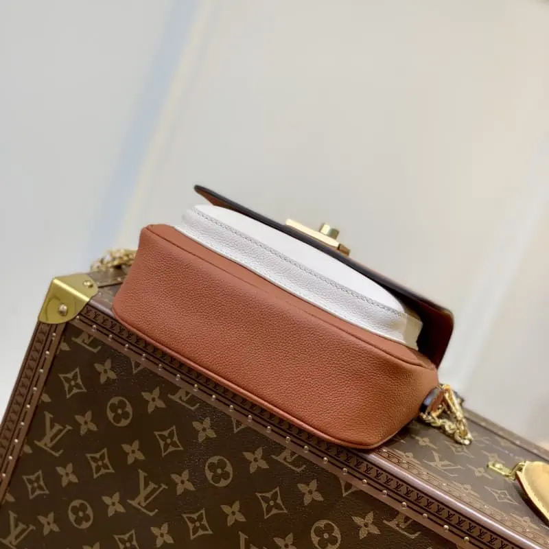 M58557 S1 19x13x8cm High Quality Bags - Image 4