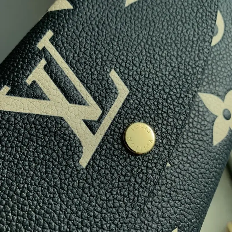 M82340 19x10x2cm High Quality Bags - Image 4