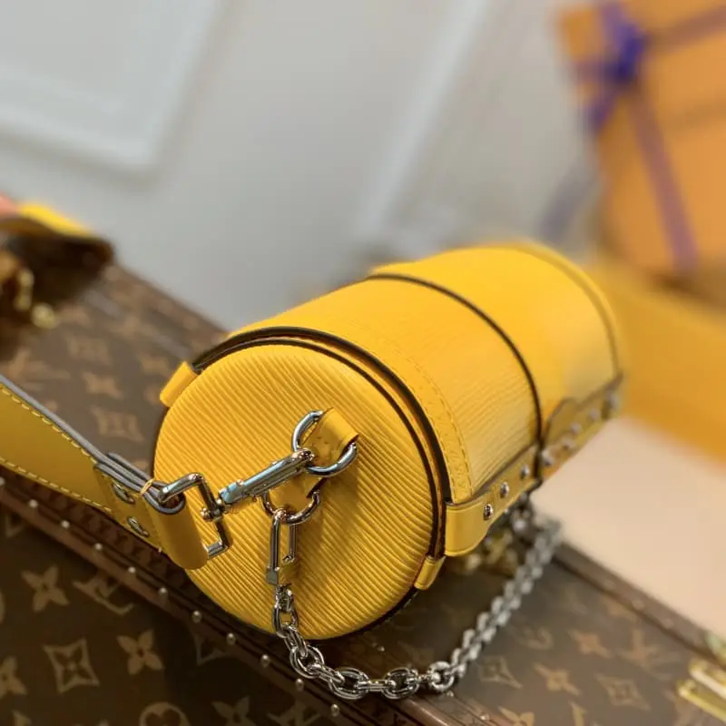 M58647 19x9x9cm High Quality Bags - Image 3