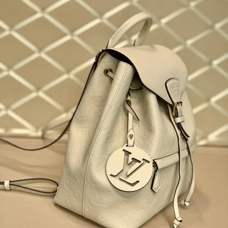 M45397 27.5x33x14cm High Quality Bags - Image 3