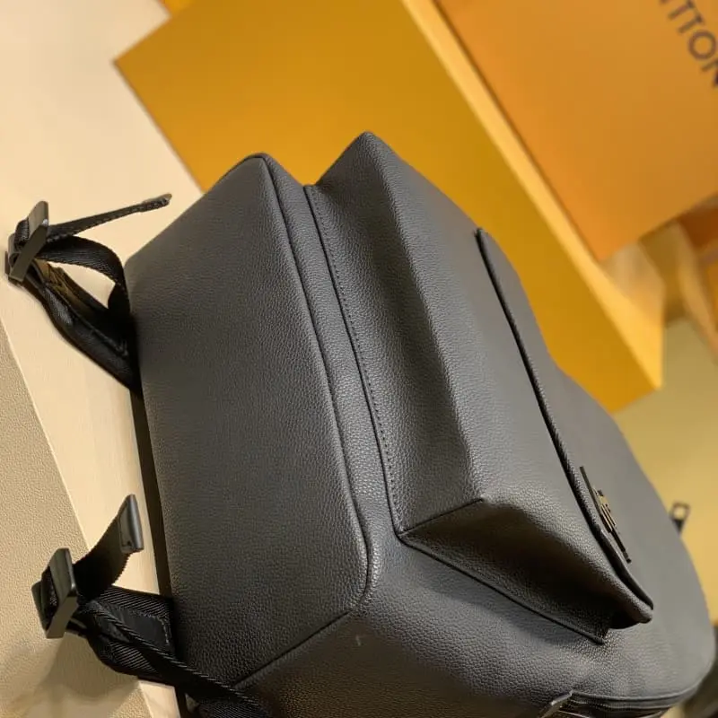 M57079 43x30x14cm High Quality Bags - Image 3