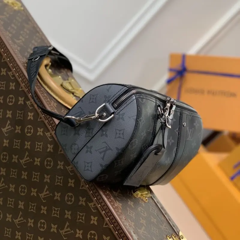 M45936 27x17x13cm High Quality Bags - Image 3