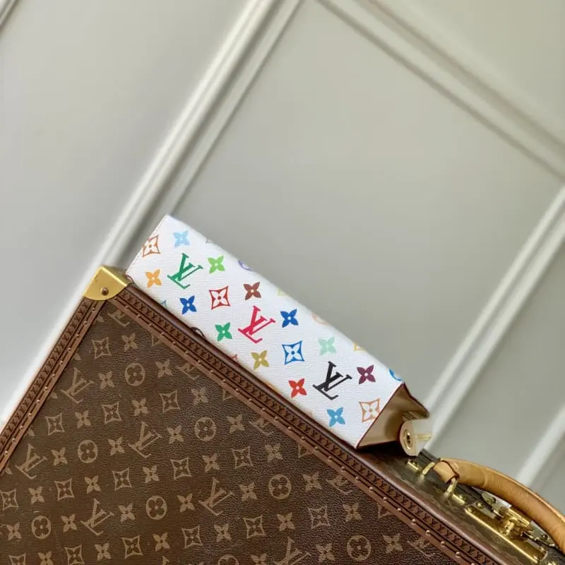 M13746 25x20x5.5cm High Quality Bags - Image 4