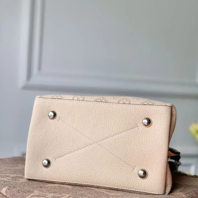 M55801 25x25x20cm High Quality Bags - Image 4