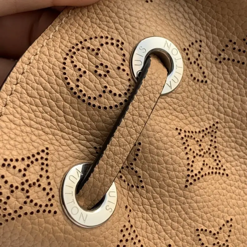 M59655 Orange 32x23x13cm High Quality Bags - Image 4