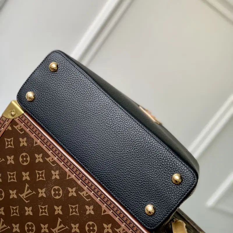 M21150 31.5x20x11cm High Quality Bags - Image 4