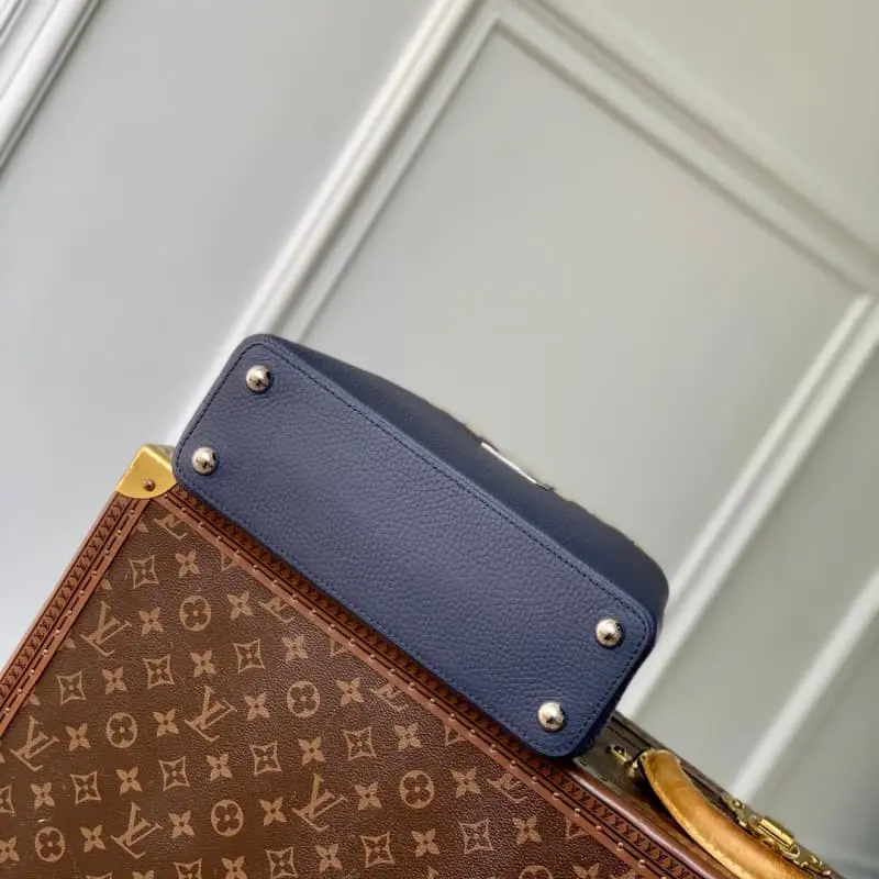 M12751 S1 17.3x9x27cm High Quality Bags - Image 4