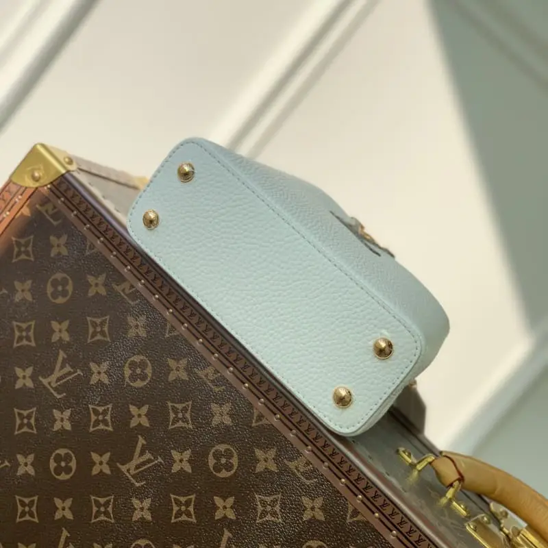 M56399 21x14x8cm High Quality Bags - Image 4