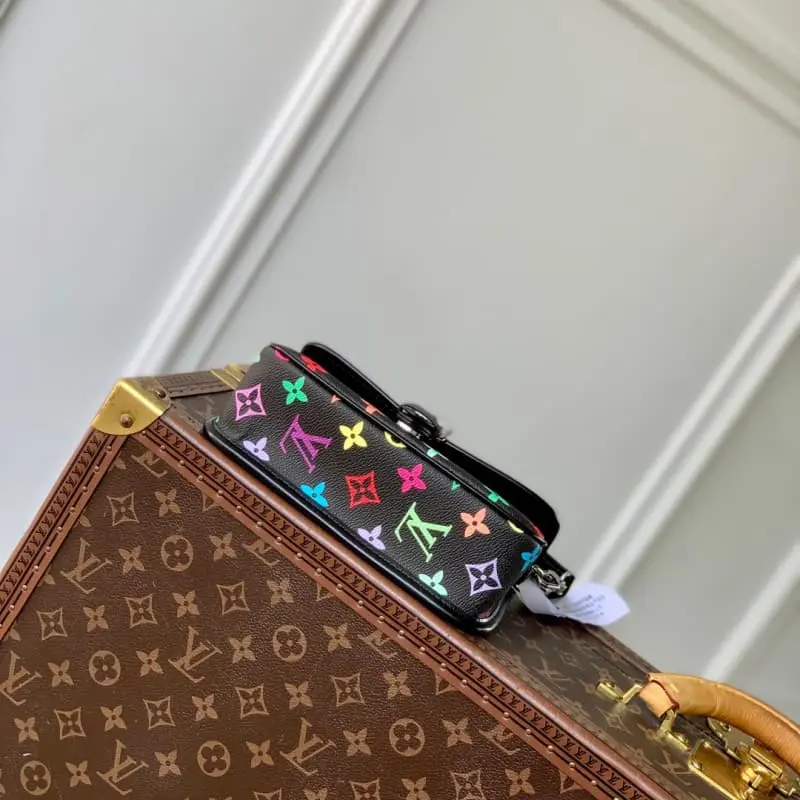 M14194 19x10.5x6cm High Quality Bags - Image 4