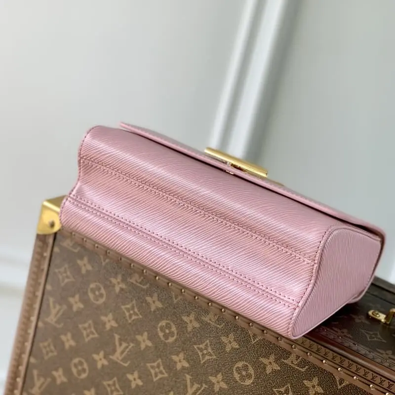 M20802 23x17x9.5cm High Quality Bags - Image 3