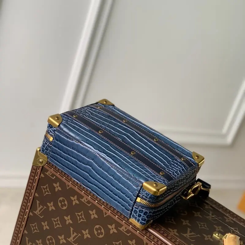 M59351 21x15x9cm High Quality Bags - Image 4