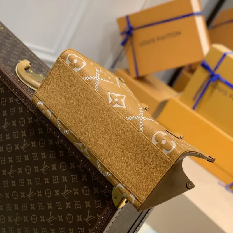 M46015 S1 35x27x14cm High Quality Bags - Image 3