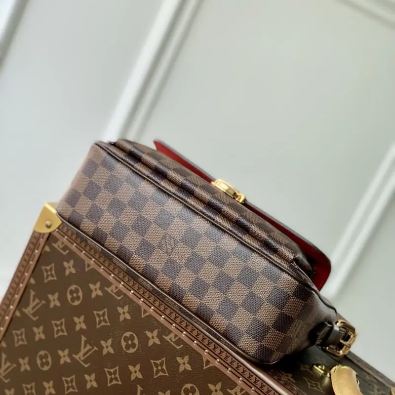 M60006 Brown 27x10x15cm High Quality Bags - Image 4