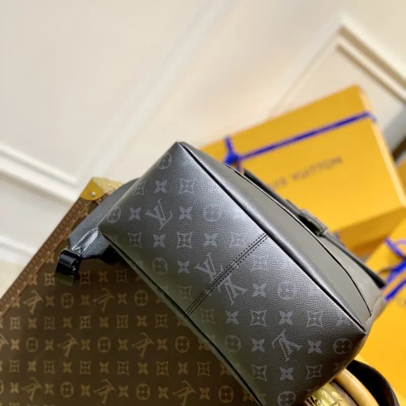 M45913 27x42x13cm High Quality Bags - Image 4