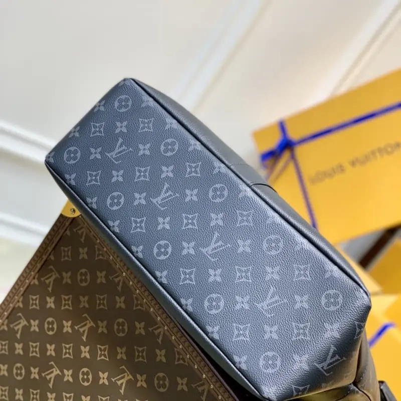 M45914 38x37x13cm High Quality Bags - Image 4