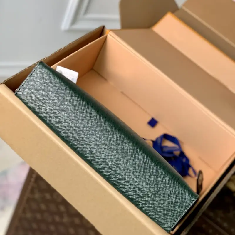 M81556 S1 27x21x6cm High Quality Bags - Image 4