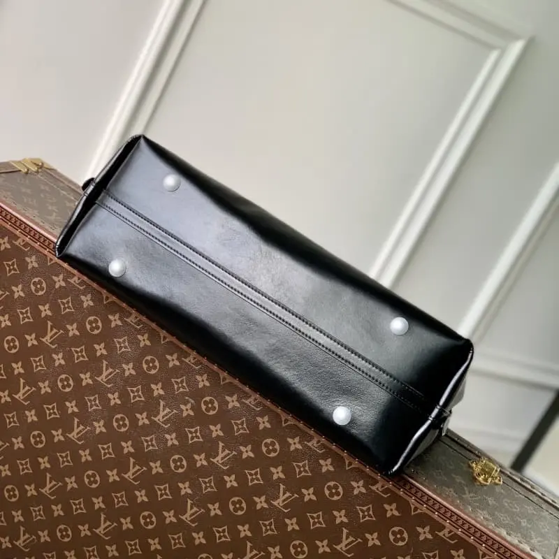 M13105 39x30x15cm High Quality Bags - Image 4