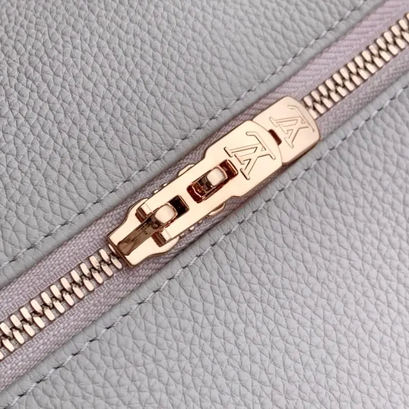 M13668 S2 40x20x25cm High Quality Bags - Image 5