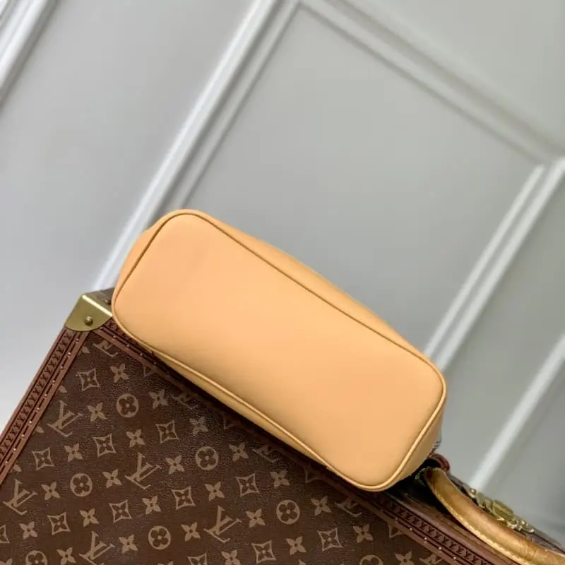 M14700 15x15x38cm High Quality Bags - Image 4