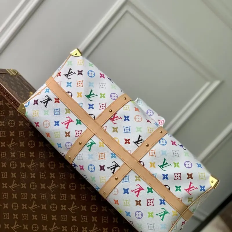 M13742 27x20x45cm High Quality Bags - Image 4