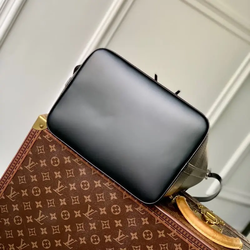 M24932 S2 27x33x20cm High Quality Bags - Image 4