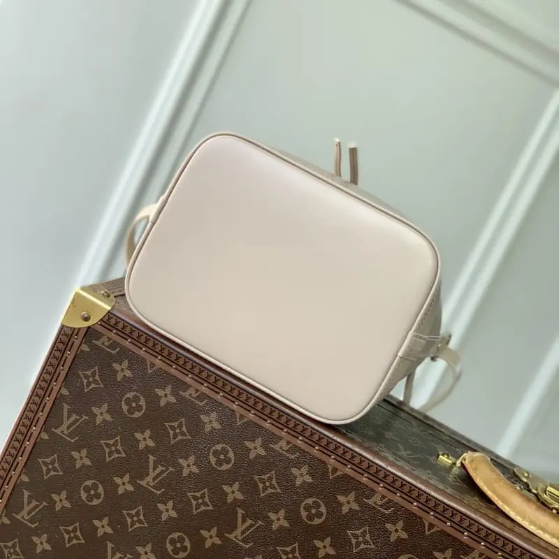 M12847 S2 20x20x15cm High Quality Bags - Image 4