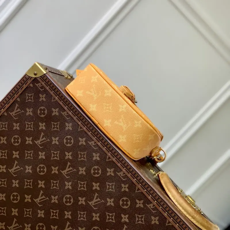 M12694 17x7x20cm High Quality Bags - Image 4