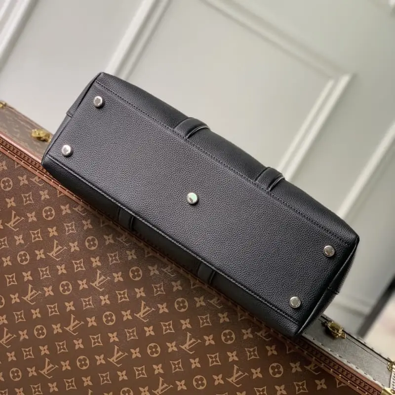 M23153 Black 29x14x41cm High Quality Bags - Image 4