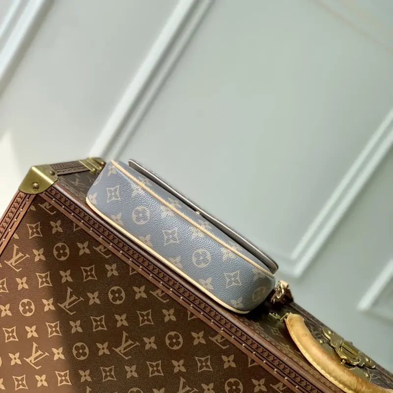 M12778 23.5x12x4.5cm High Quality Bags - Image 4