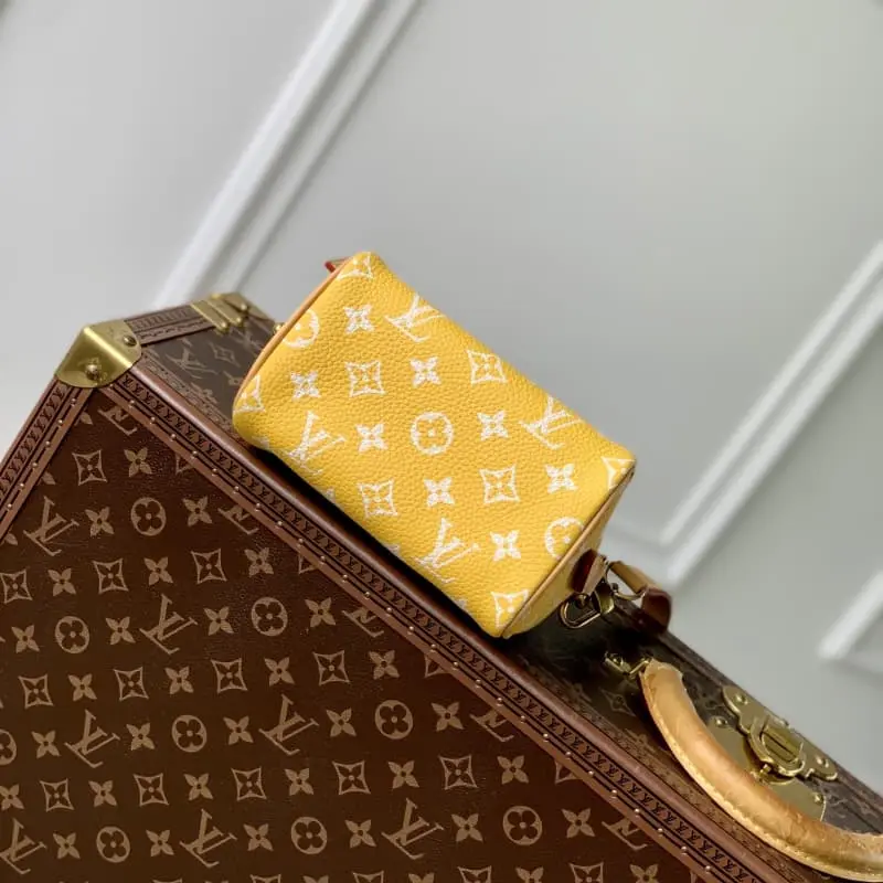 M24419 Yellow 18x12x10cm High Quality Bags - Image 4