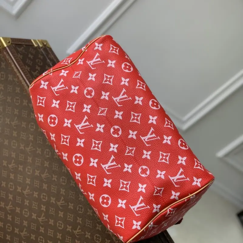 M24420 Red 40x26x23cm High Quality Bags - Image 4