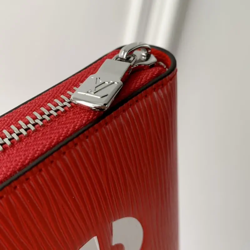 M67548 HH17 2 19x10x2cm High Quality Bags - Image 4