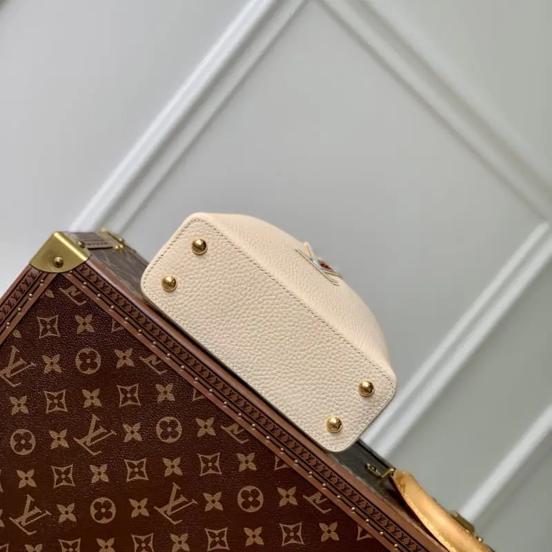 M23950 Small Blue 27x18x9cm High Quality Bags - Image 4