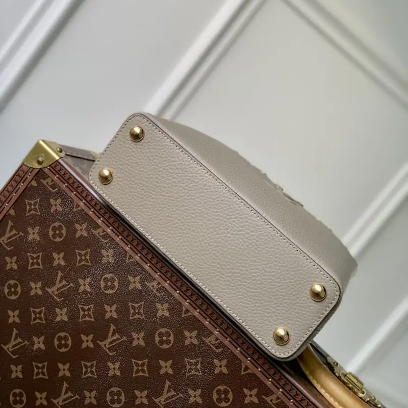 M24567 27x18x9cm High Quality Bags - Image 4