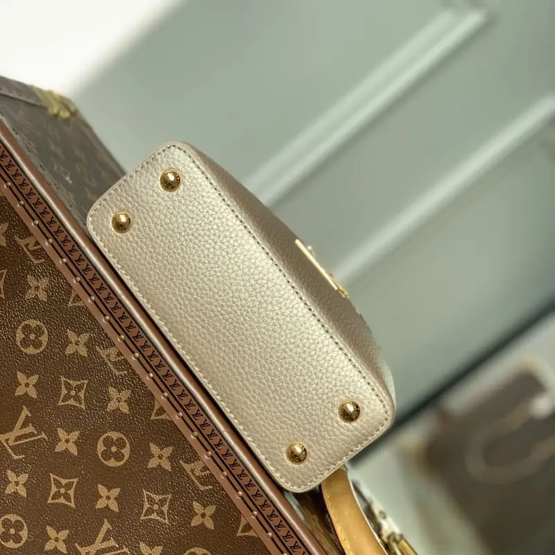 M22436 21x14x8cm High Quality Bags - Image 4