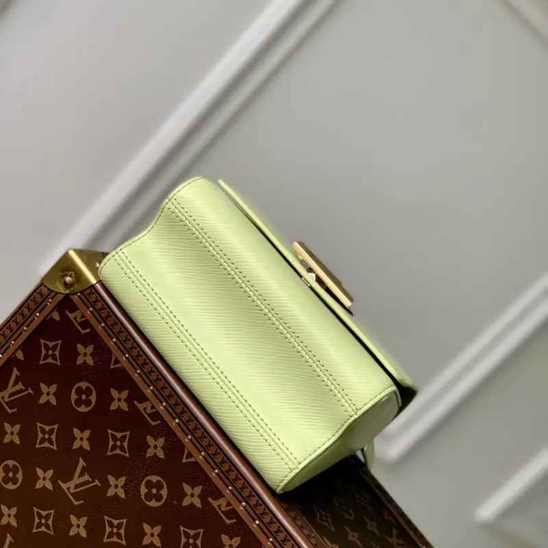 M22768 Apple Green 19x15x9cm High Quality Bags - Image 4