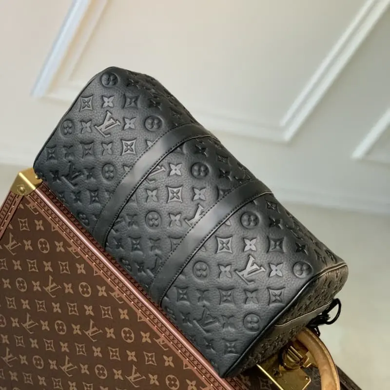 M22765 34x21x16cm High Quality Bags - Image 4