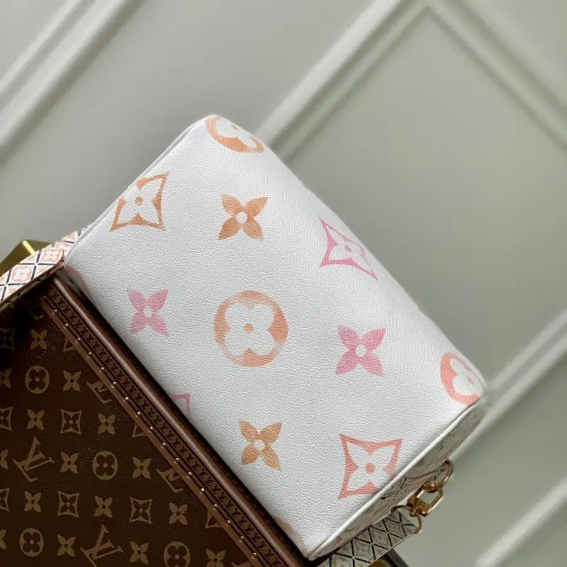 M23073 Apricot 25x19x15cm High Quality Bags - Image 4