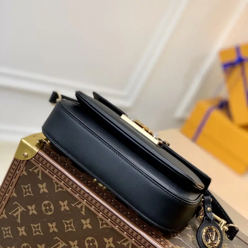 M20393 24x15x6cm High Quality Bags - Image 4