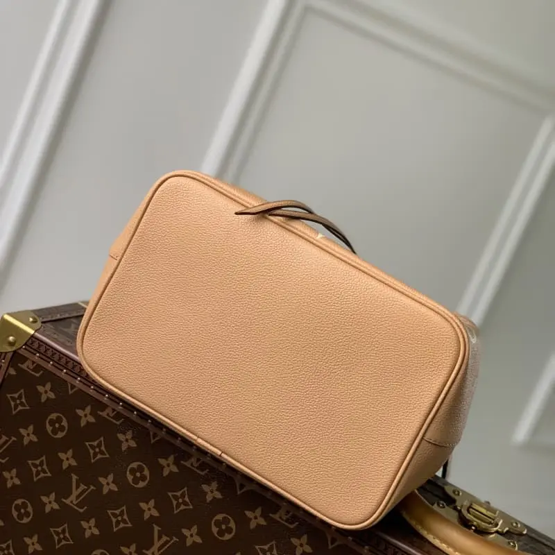 M45256 26x26x17.5cm High Quality Bags - Image 4