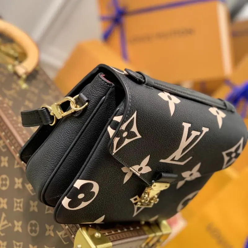 M45773 25x19x7cm High Quality Bags - Image 3