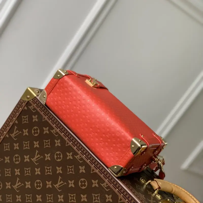 M46358 Red 21x14x6cm High Quality Bags - Image 4