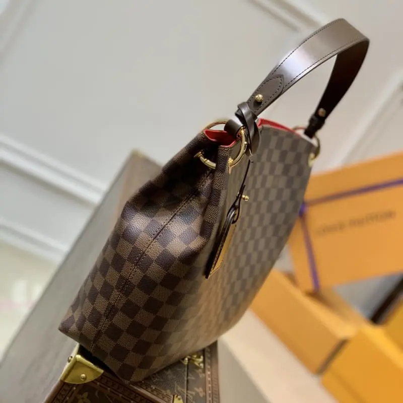 N44044 Red 35x30x11cm High Quality Bags - Image 3