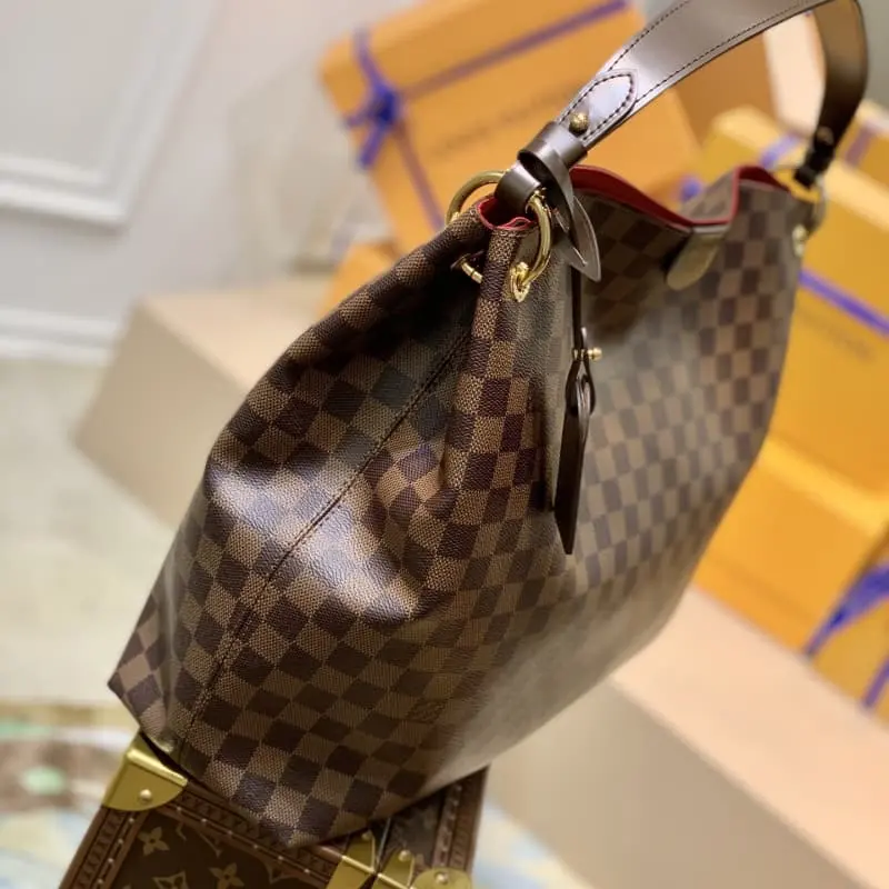 N44045 Red 41x35x14cm High Quality Bags - Image 3