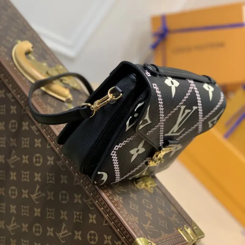 M46028 25x19x7cm High Quality Bags - Image 3